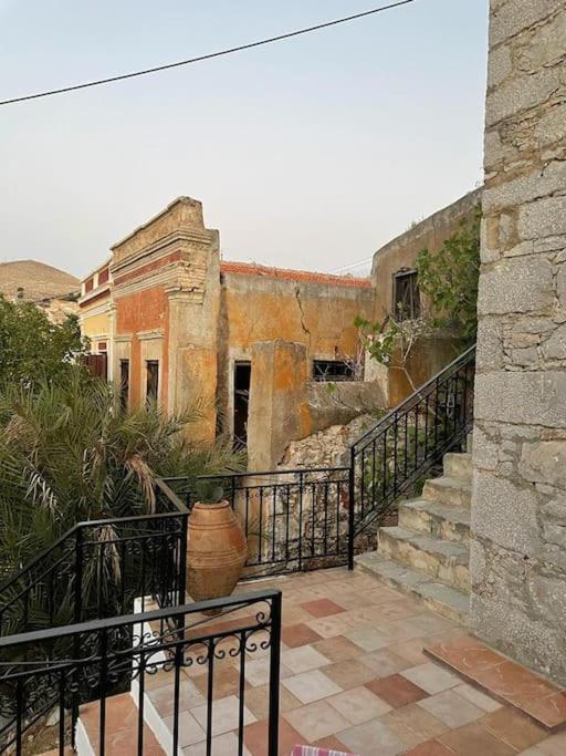 Maison Avec Terrasses Et Vues Symi Exteriör bild
