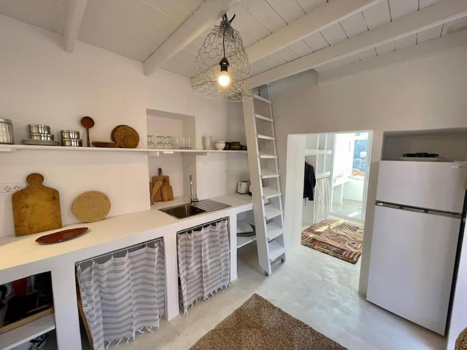 Maison Avec Terrasses Et Vues Symi Exteriör bild