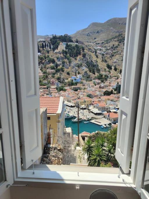 Maison Avec Terrasses Et Vues Symi Exteriör bild