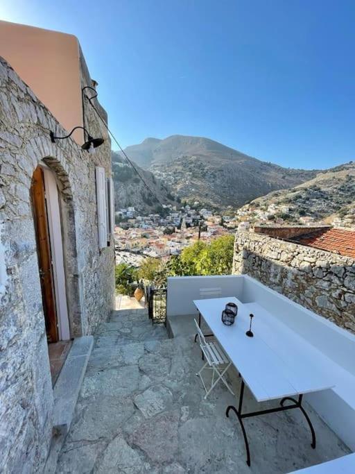 Maison Avec Terrasses Et Vues Symi Exteriör bild