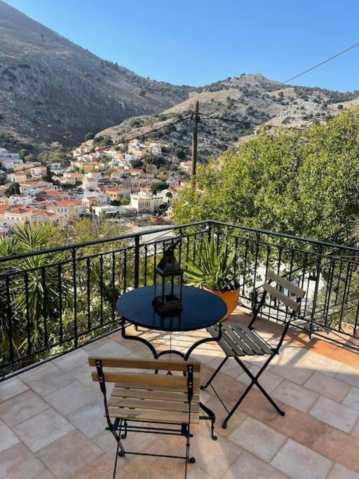 Maison Avec Terrasses Et Vues Symi Exteriör bild