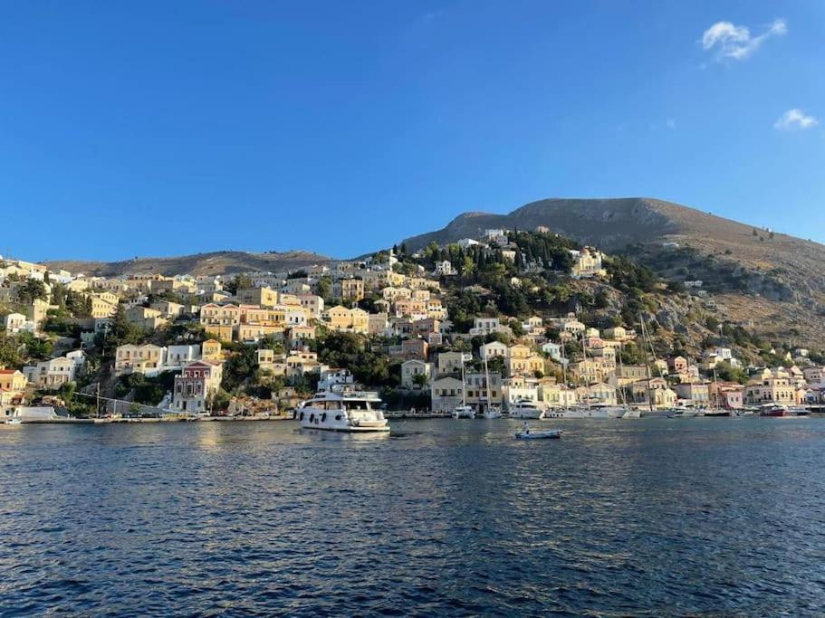 Maison Avec Terrasses Et Vues Symi Exteriör bild